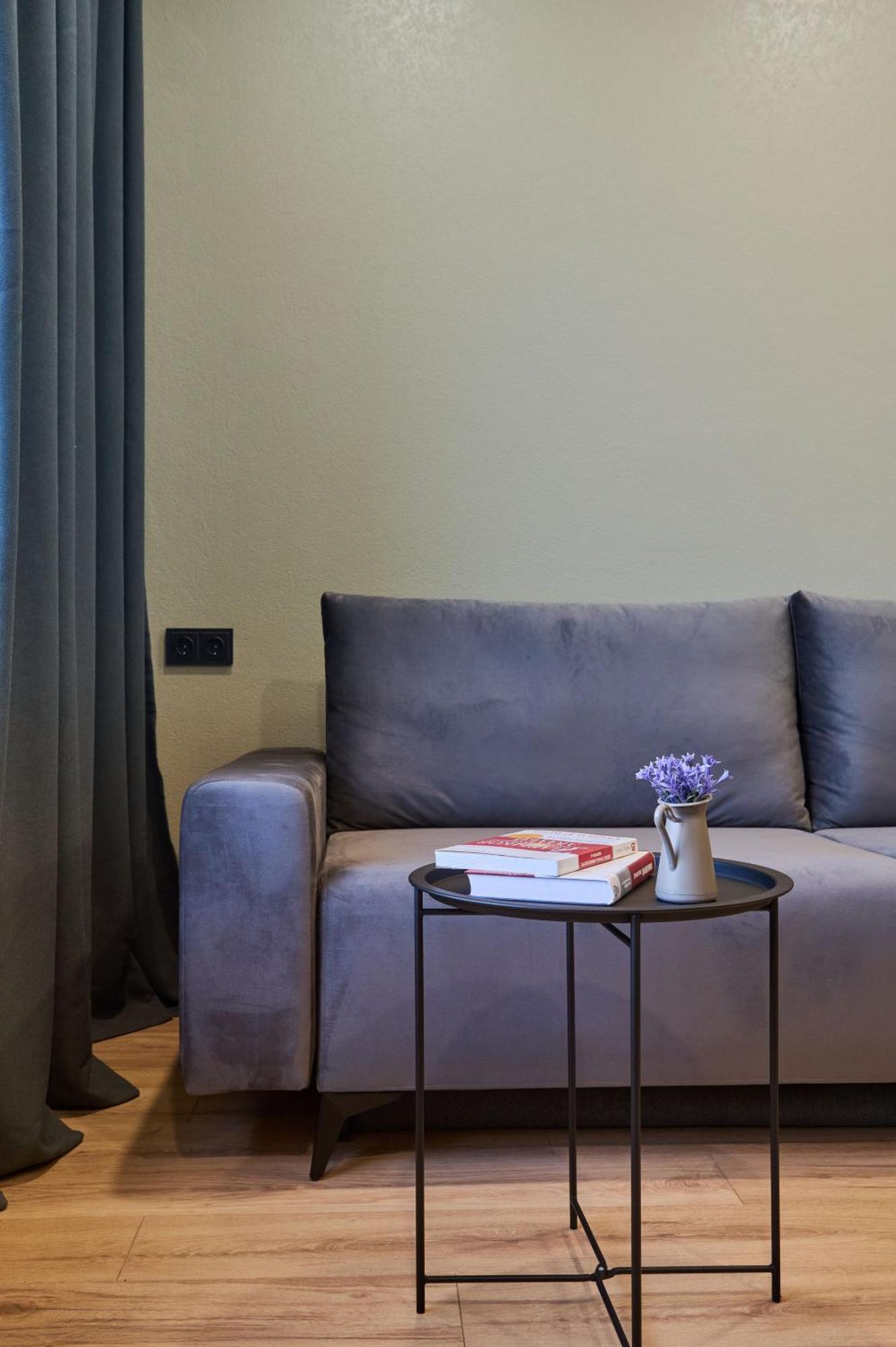 Five Business-Class Rooms In R-House Near Mega Center อัลมาตี ภายนอก รูปภาพ