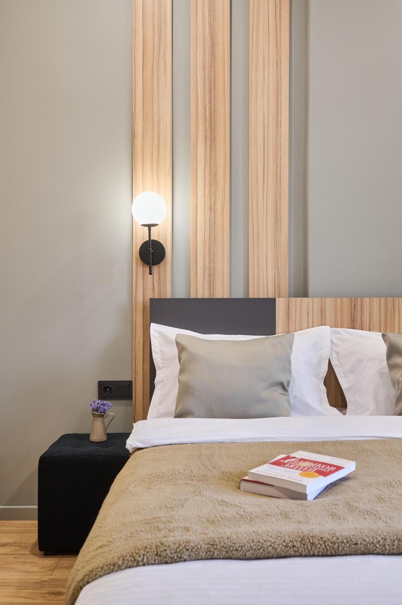 Five Business-Class Rooms In R-House Near Mega Center อัลมาตี ภายนอก รูปภาพ